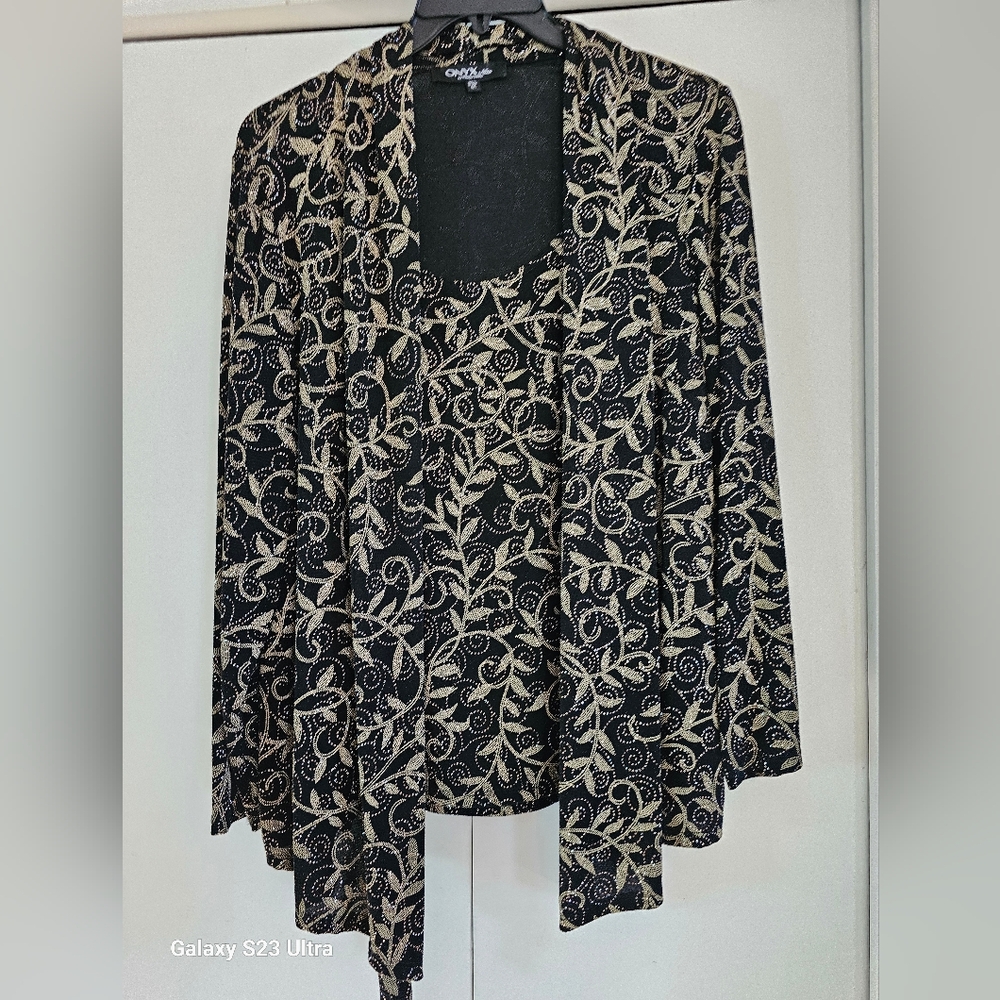 Onyx Nite top